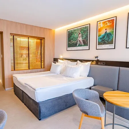 Sevtopolis Medical & 5*