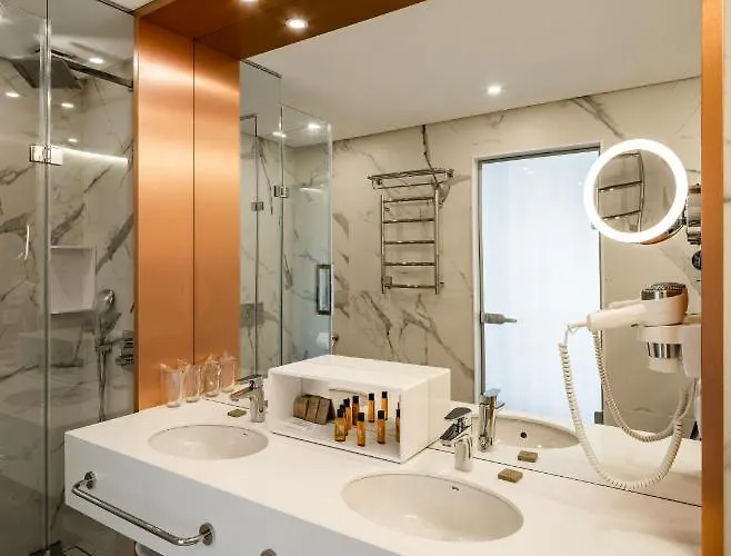 Sevtopolis Medical & 5*