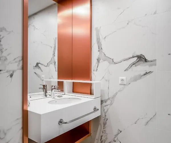 Sevtopolis Medical & 5* Pavel Banya