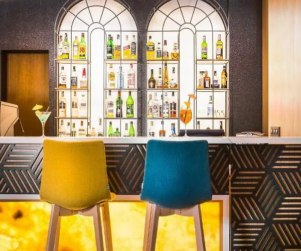 Sevtopolis Medical & 5* 帕维尔巴尼亚